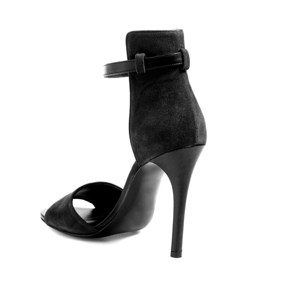 Luxurious VINCE. Black Suede Stilettos - Picture 5 of 8
